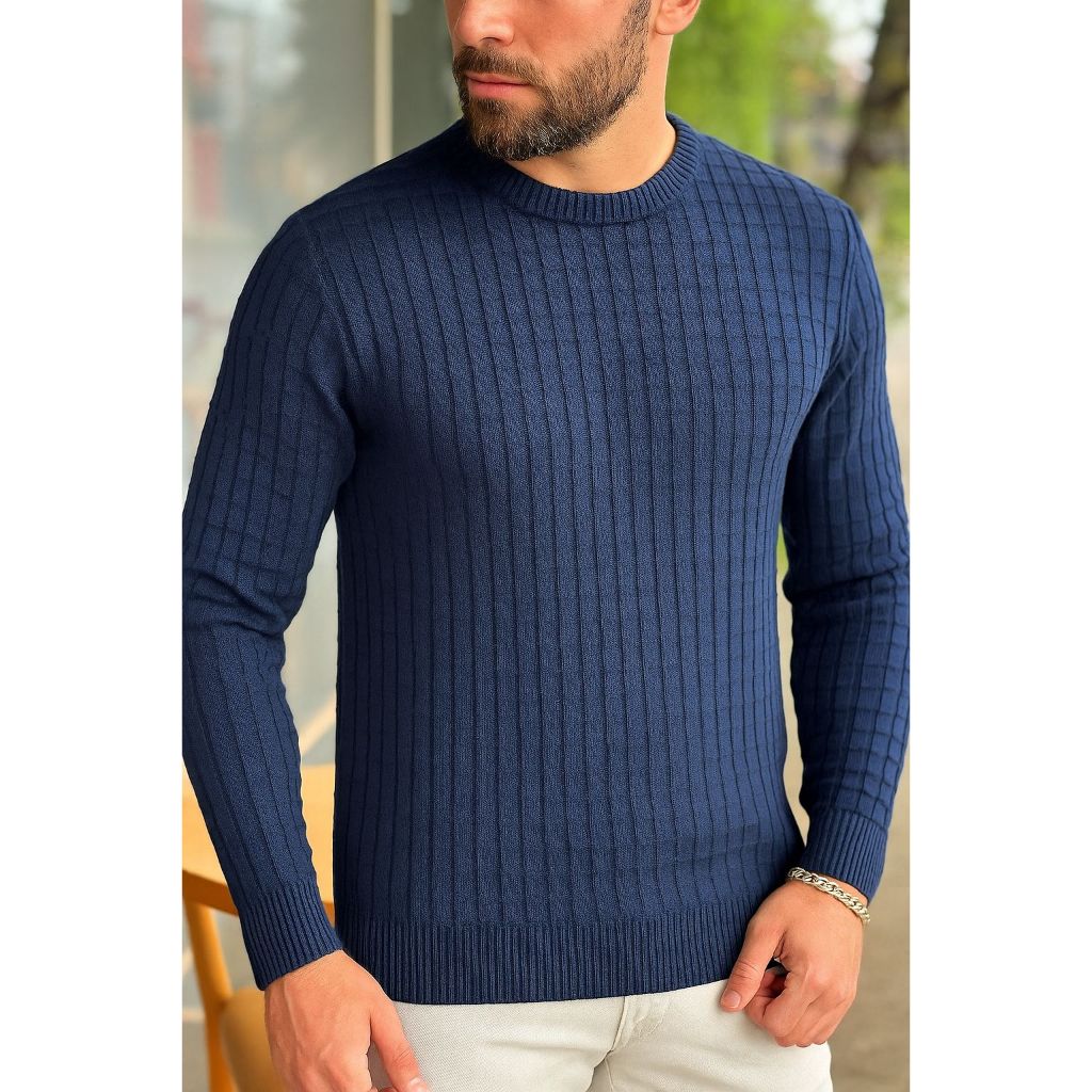 Suéter Masculino de Tricot Básico Liso Gola Redonda Suéter Masculino de Tricot Básico Liso Gola Redonda