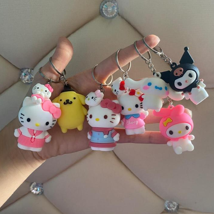 Chaveiro Hello Kitty - Turma da Hello Kitty, My Melody, Cinnamoroll, Purin, Kuromi, Keroppi - Personalize c/ seu nome