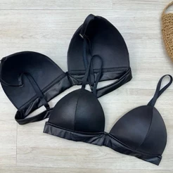 Promoção Top sutiã em cirre de alcinha com bojo