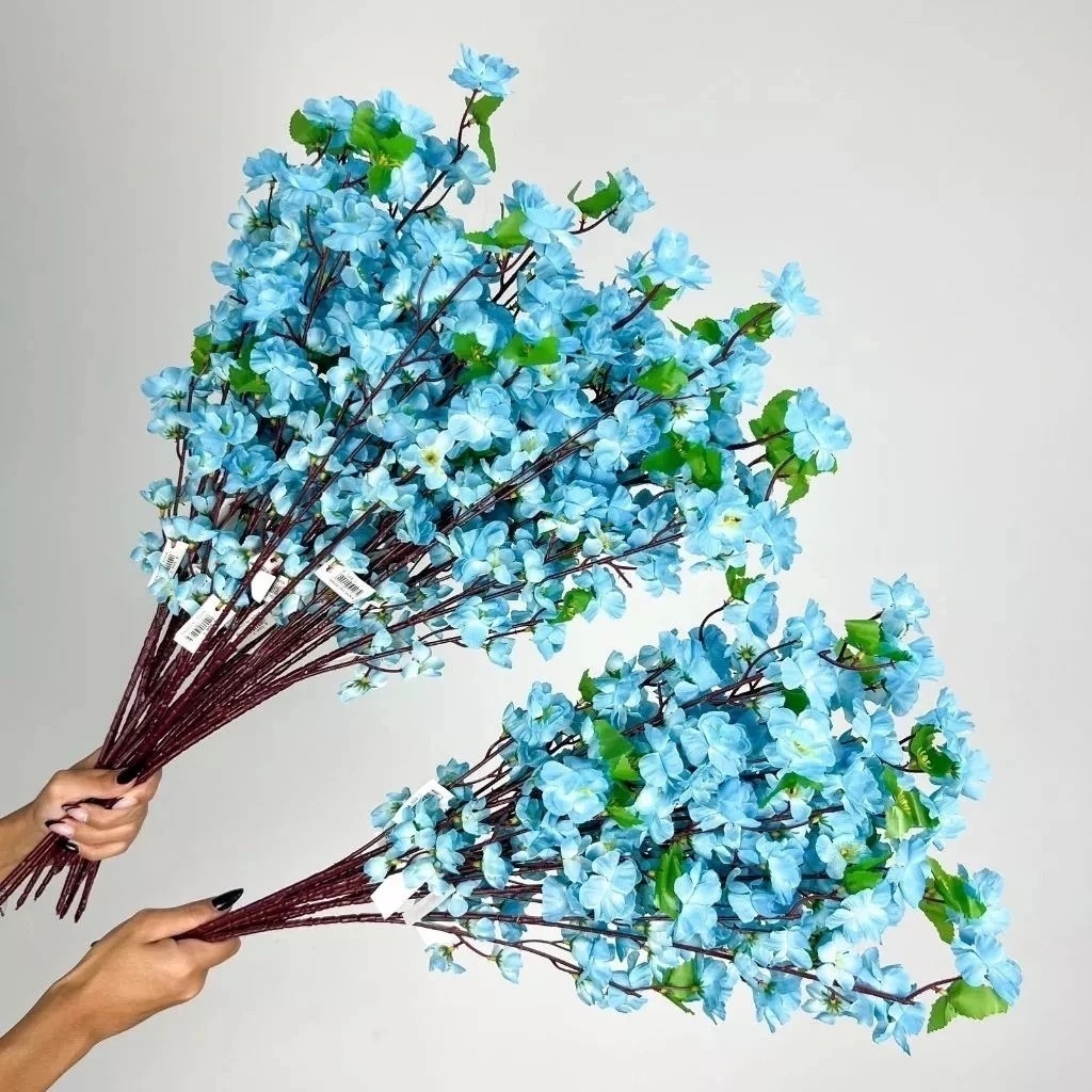 O que é Flores Artificiais Cerejeira Azul? Guia e Onde Comprar | BuscaProdutos