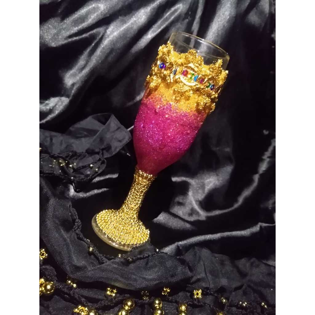 Taça Artesanal de Vidro com Glitter Rosa e Dourado | Pomba Gira & Cigana | Umbanda | Foto Real