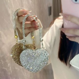 A mais recente mini bolsa, em forma de coração com fecho magnético, duas alças podem ser combinadas à vontade#7002