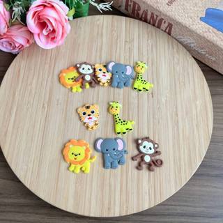 APLIQUE EMBORRACHADO SAFARI SORT COM MACACO. PACOTE COM 10 UNIDADES MODELO 03 ;NOVO em Oferta na Shopee