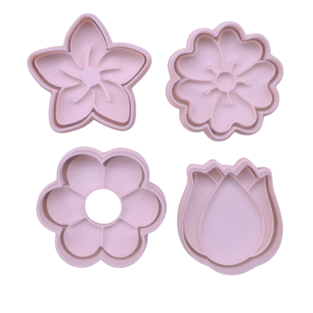 Kit com 4 Cortadores para Biscoito Pasta Americana Biscuit Florzinhas Delicadas CT12246T