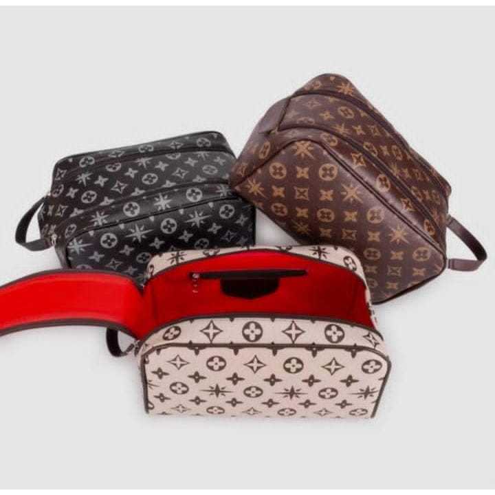 Necessaire Masculina e Feminina Porta Chuteira Bolsa Organizadora de Mão Unissex Bolsinha de Maquiagem e Cosméticos