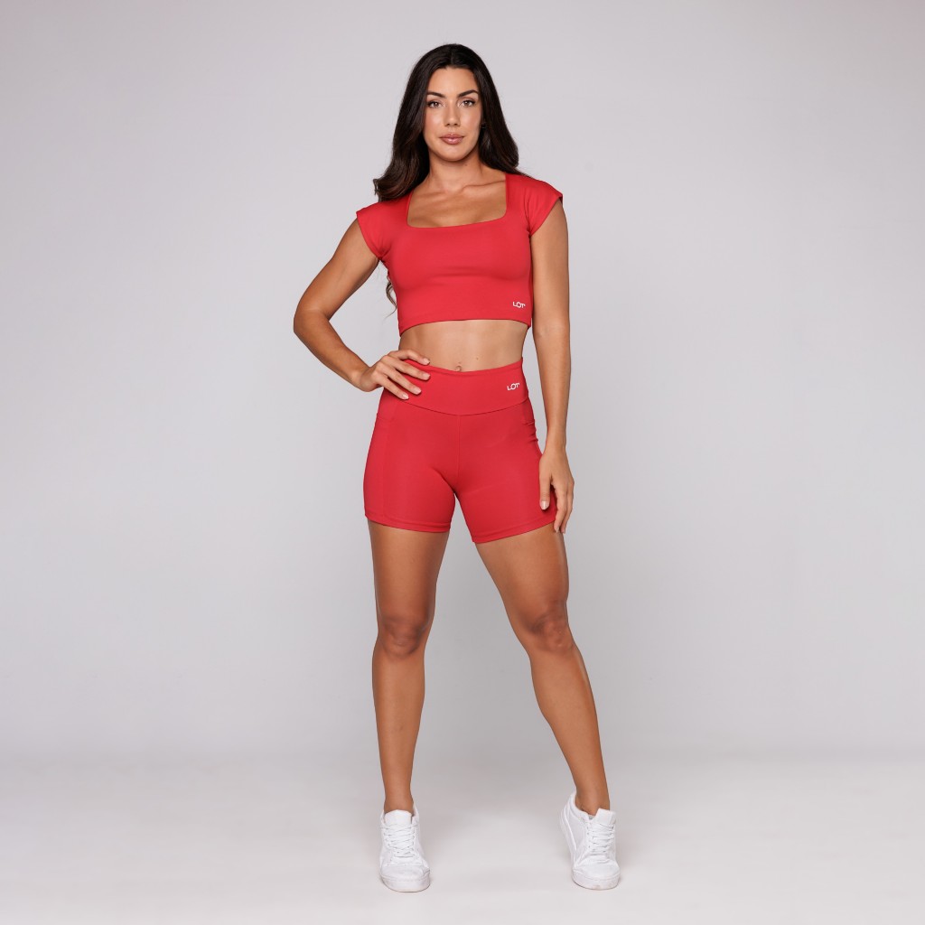 Conjunto Fitness Feminino Top Decote Quadrado e Short com Bolso Academia Treino 