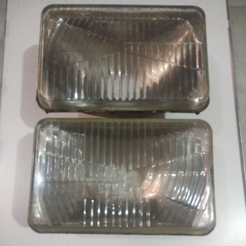 par farol carello Ford f1000