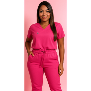 PIJAMA CIRÚRGICO/ SCRUB SIMPLES + BORDADO COM NOME E PROFISSÃO em Oferta na Shopee