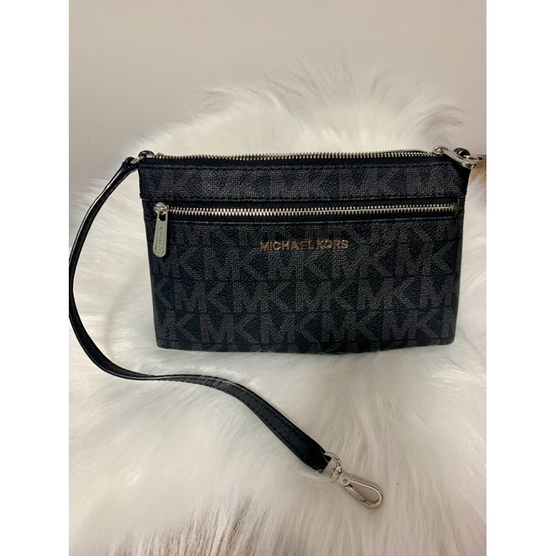 Jet Set Travel Bolsa Pequena Preta MK Semi Nova