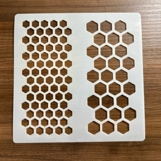 Estêncil vazado Colmeia / Abelhas 18 x 18 cm molde / stencil / pintura em Oferta na Shopee
