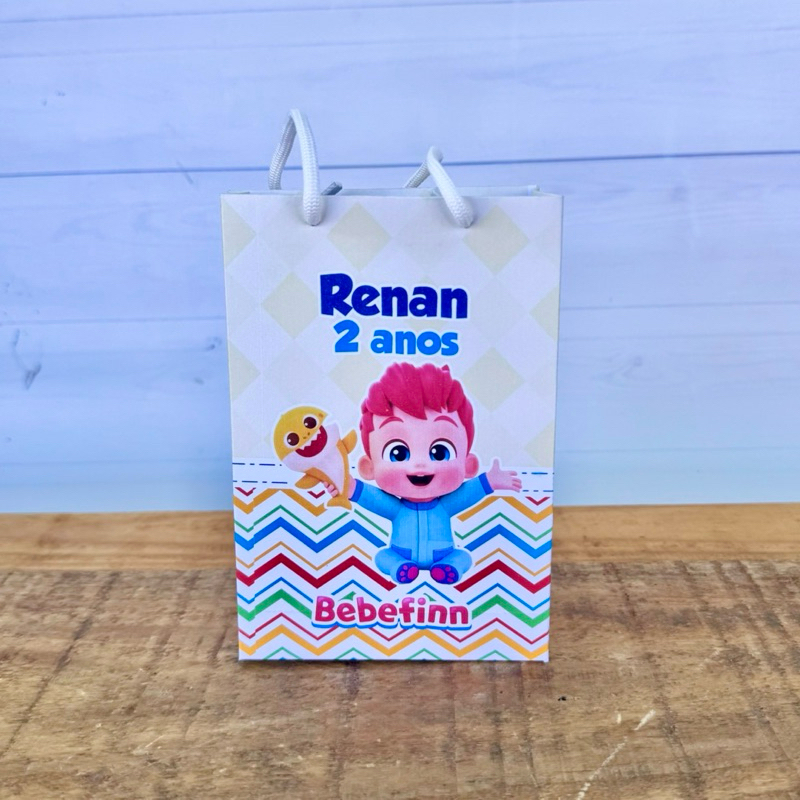 Sacolinha Personalizada Bebefinn | Pegue e Monte | Lembrancinhas | Festa infantil | Aniversário
