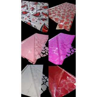 Papel Poli Sujinho  coração 50cm x 69cm - embalagem para embrulhos, cestas e presentes em Oferta na Shopee