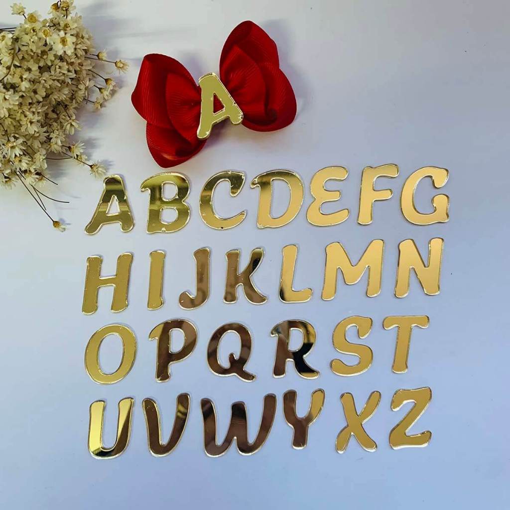 Aplique Letra Alfabeto em Acrílico Espelhado Dourado 2,5 cm Kit com 10, 30 ou 50un. em Oferta na Shopee