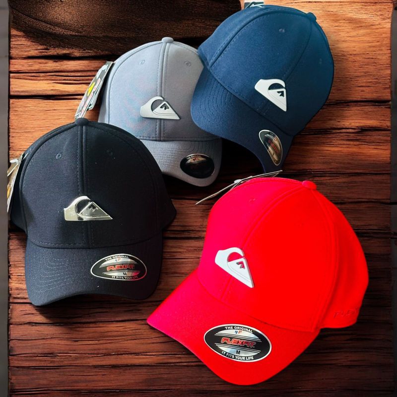 BONÉS QUICK FLEXFIT FECHADO TAMANHO M em Oferta na Shopee