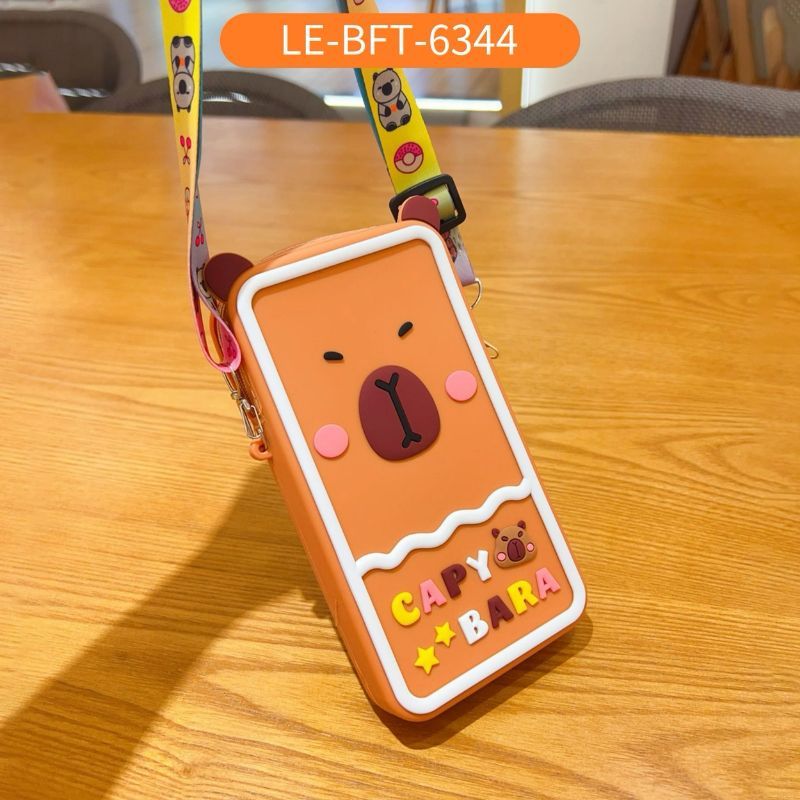 Bolsa CAPIVARA infantil Menina e Menino / Bolsinha blogueira infantil