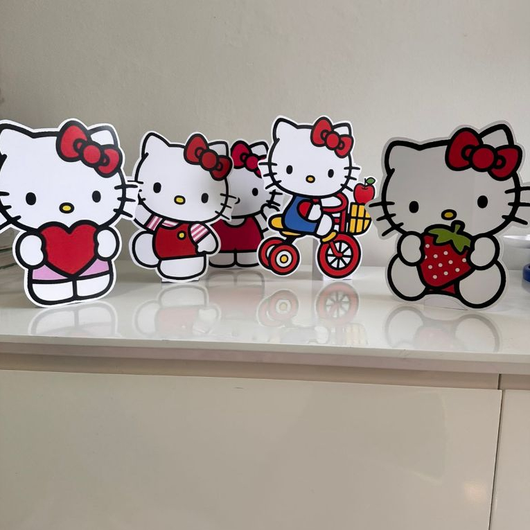 Paineis Hello Kitty - Painel de mesa Personalizado Hello Kitty - Totens da Hello Kitty - Personagens festa Hello