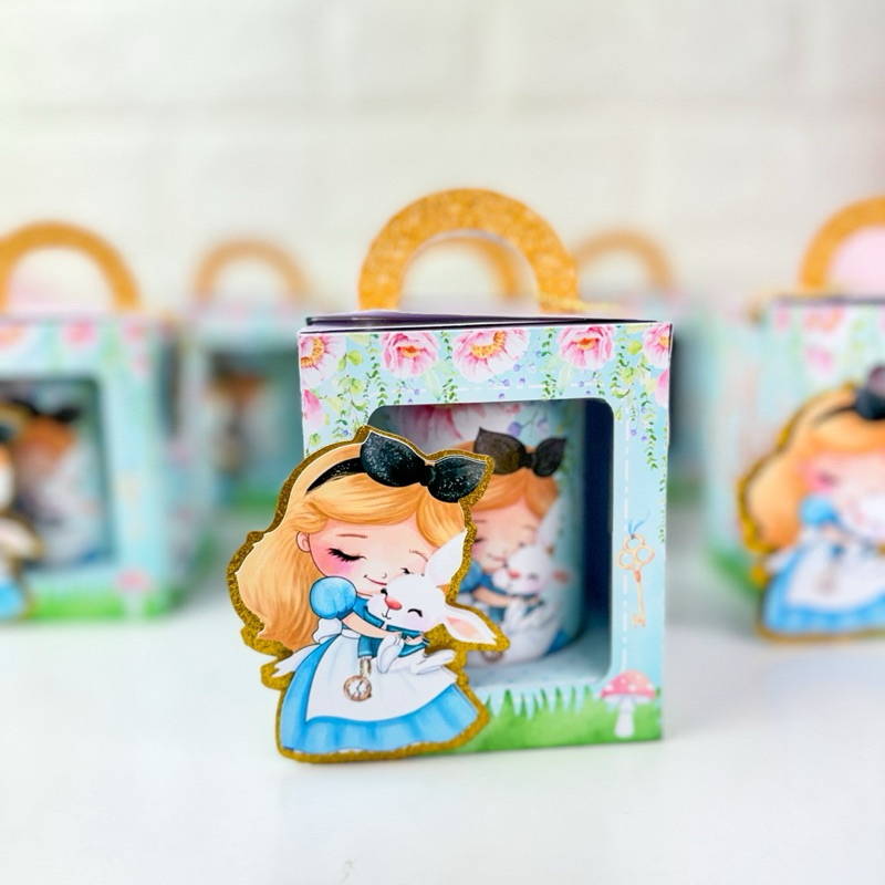 Cofre Personalizado- Alice no País das Maravilhas