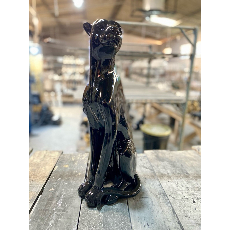 DECORAÇÃO ELEGANTE PANTERA NEGRA SENTADA DE LUXO FEITA NO BRASIL