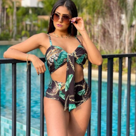 Biquíni  hot pants cintura alta alcinha laço  corrente Estampado