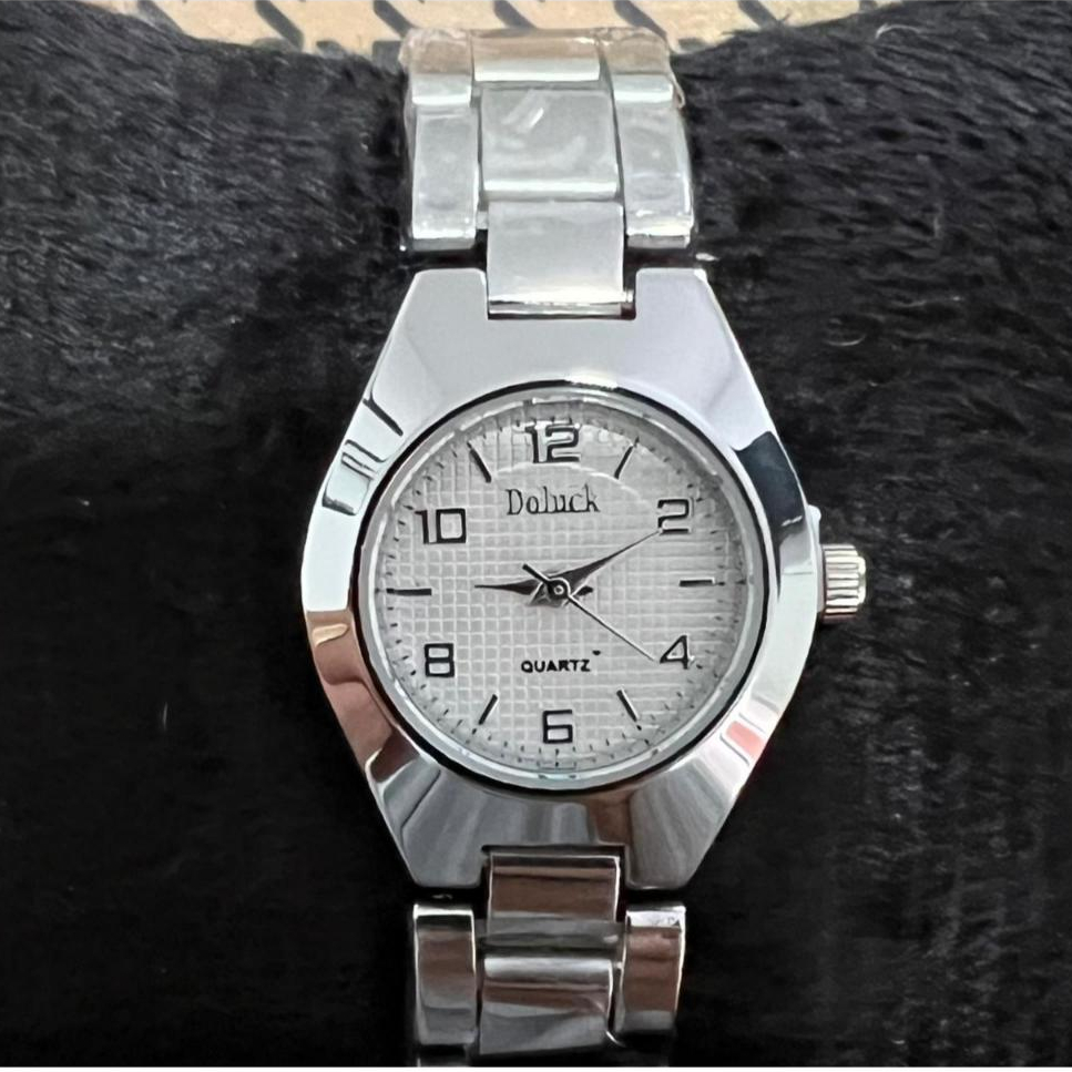 Relógio Feminino de Quartzo DOLUCK Elegante: Aço Inoxidável, Negócios, Presentes Mães, namorada. em Oferta na Shopee