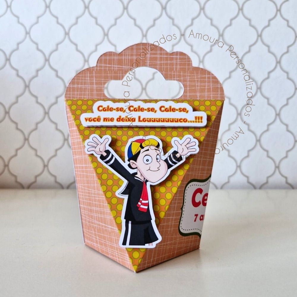CAIXA TRIANGULOVE PERSONALIZADA PARA LEMBRANCINHAS TURMA DO CHAVES | CAIXINHA | FESTA | ANIVERSARIO
