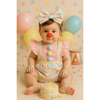 Jardineira Romper Bunda Rica Conjunto Body macacão Circo Rosa Mêsversário Palhacinha Smash The Cake em Oferta na Shopee