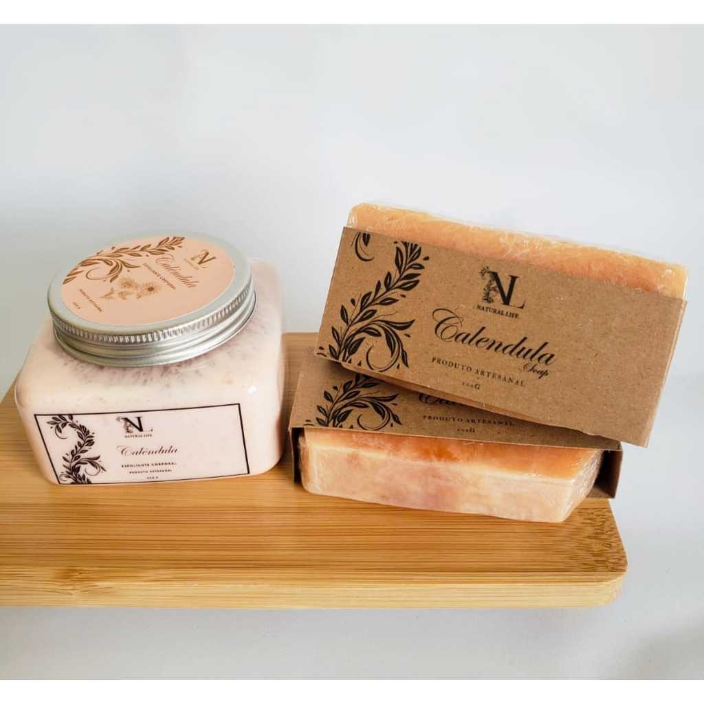 Kit Calêndula – Esfoliante + 2 Sabonetes Artesanais | Natural, Feito à Mão