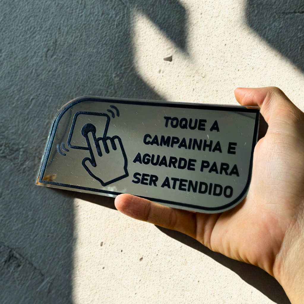 Placa em acrílico espelhado  toque a campainha  com fita dupla face