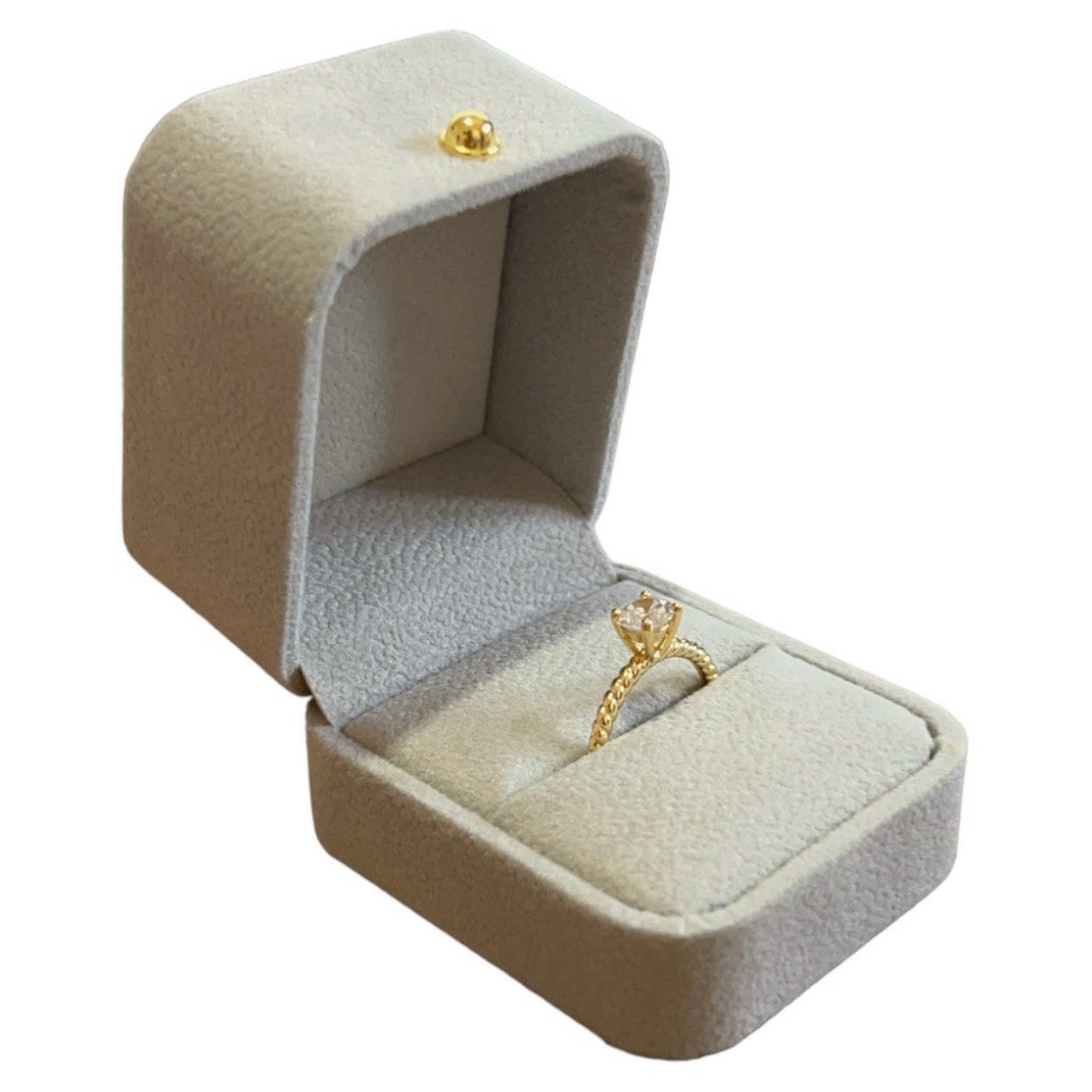 Caixinha Estojo de veludo suede para anel PRIME 6x5x4 5 ou 10 unidaes em Oferta na Shopee