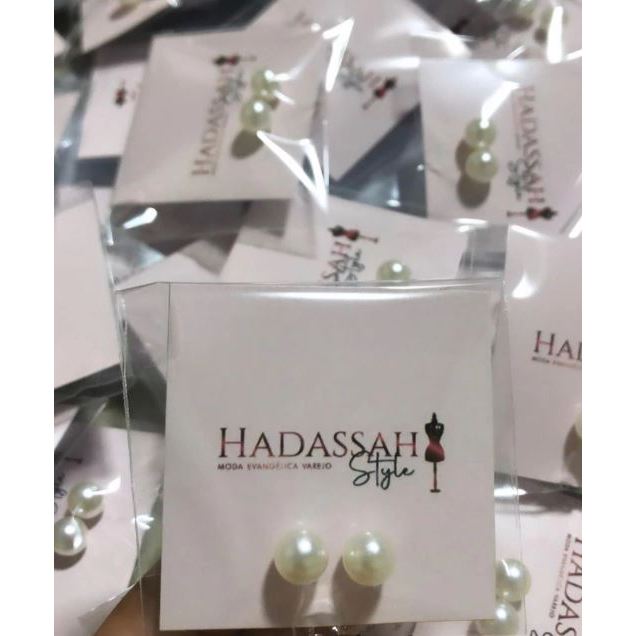 50/100 Pares de Brinco de Perola + tag Mimo para cliente PERSONALIZADO em Oferta na Shopee