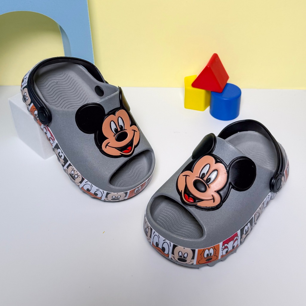 Sandália Slide Babuche Baby Masculino Menino Mickey Macio leve e Confortável de calce fácil para as crianças