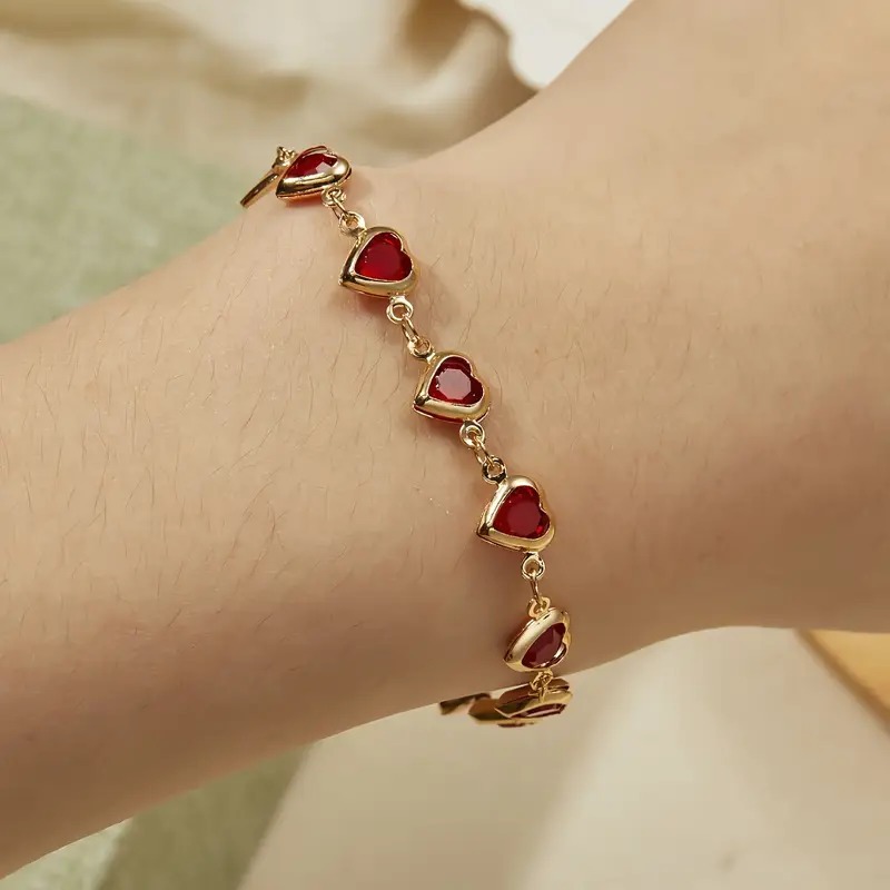 Pulseira com Detalhes Vermelho: Onde Comprar | BuscaProdutos