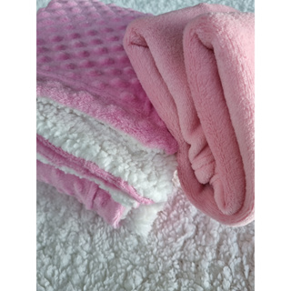 Kit 2 Cobertor Bebê Menina Menino Manta Maternidade Dupla Face Carneirinho Microfibra + Manta Lisa em Oferta na Shopee