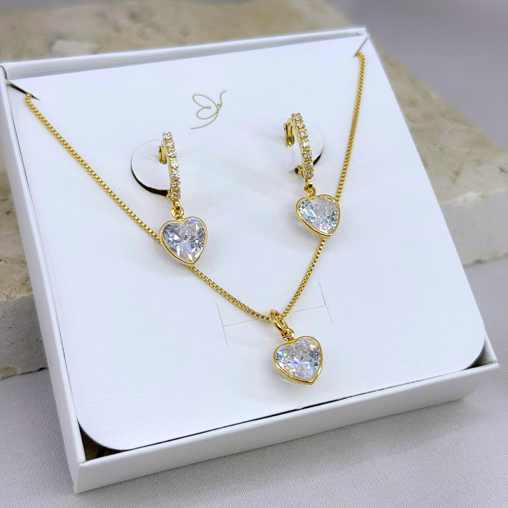 CONJUNTO FEMININO BRINCO CLICK E COLAR CORAÇÃO ZIRCONIA