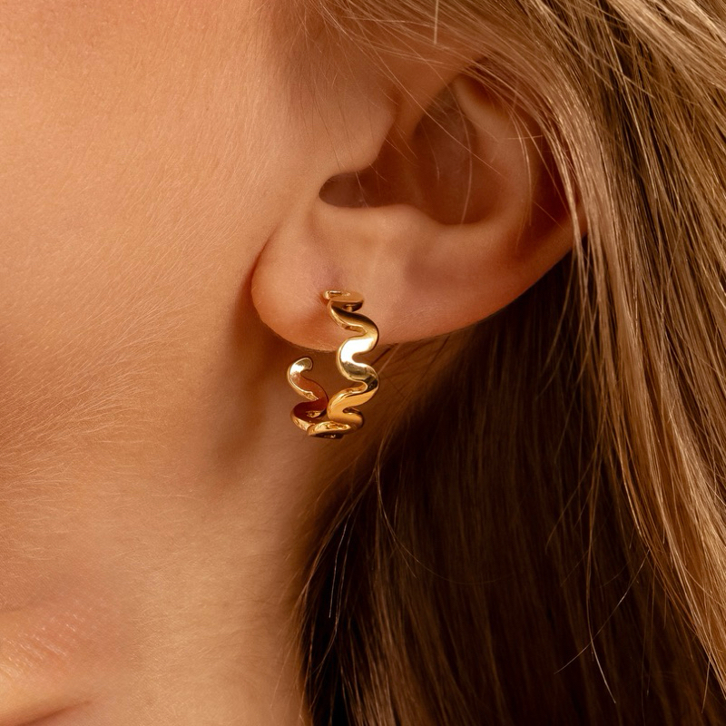 Brinco de Argola ZigZag Ondas Banhado a Ouro 18k Ou Prata 925