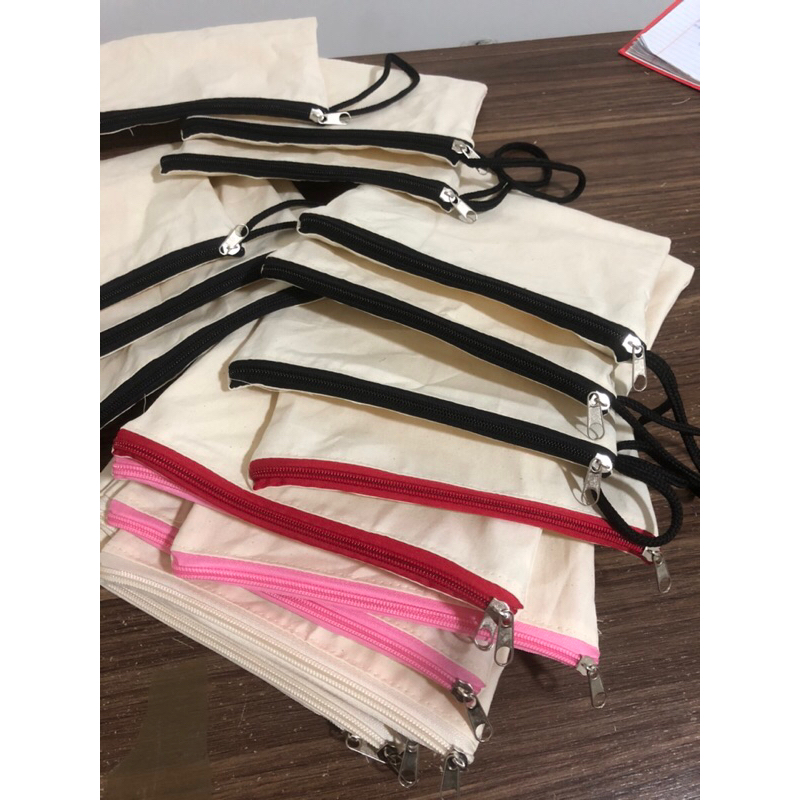 kit com 20 necessaires 15x20