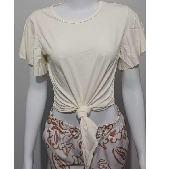 BLUSA DE MANGA FLARE EM VISCOLYCRA DE AMARRAR NA FRENTE BLUSINHA CAMISETA — imagem 2 de 2