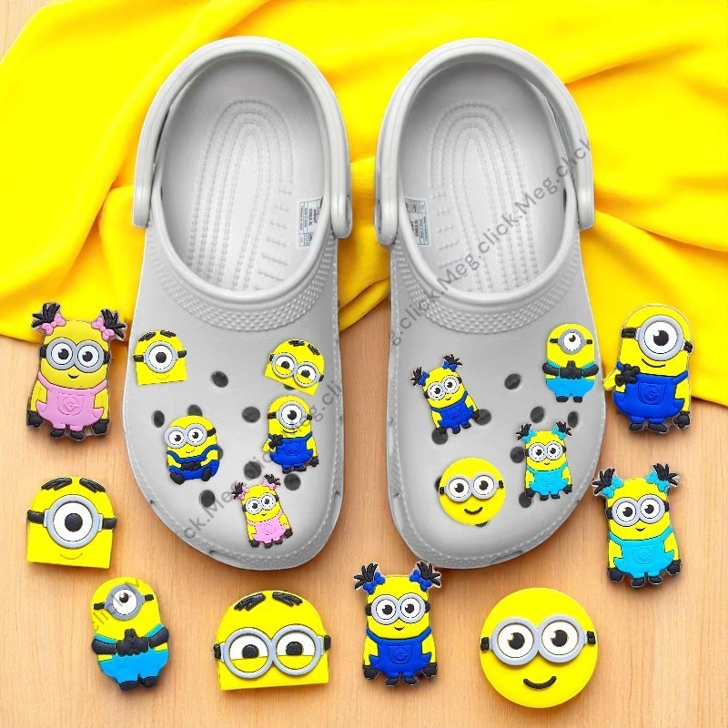 Kit 10 Pins Minions | Bottons Divertidos para Sandálias e Babuches – PVC Resistente
