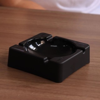 Cinzeiro de Plástico Quadrado Preto Uninjet - Funcionalidade e Estilo para o Seu Ambiente em Oferta na Shopee