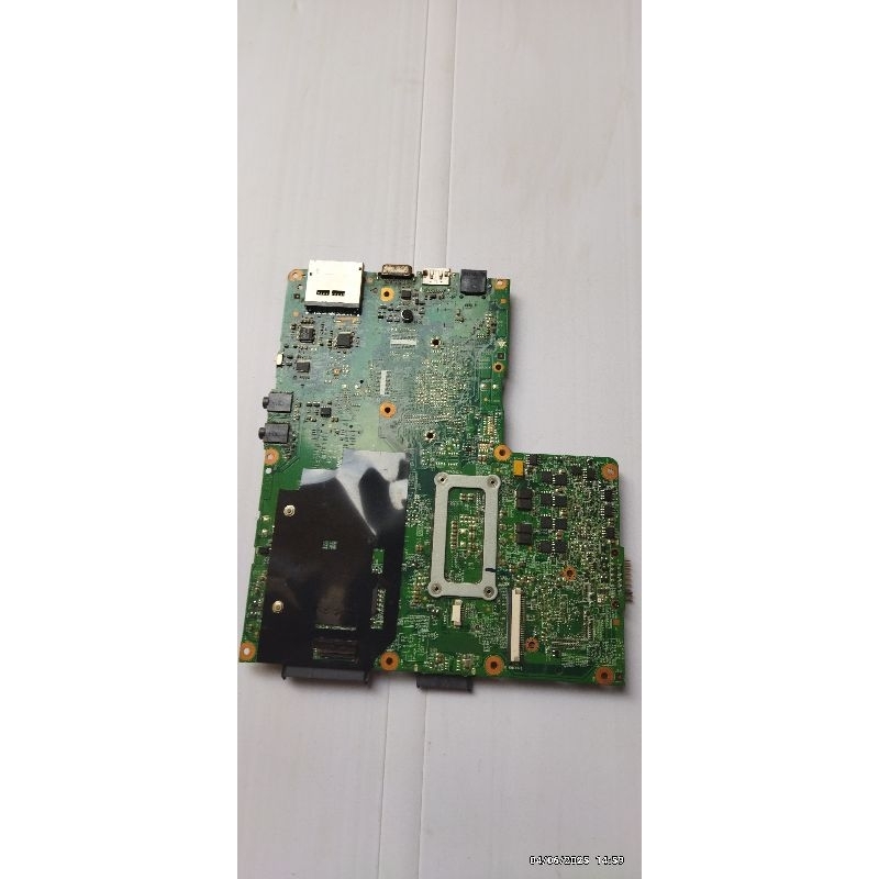 Placa mãe (SUCATA NÃO LIGA) notebook Qbex P64123a