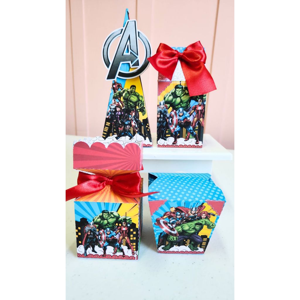 KIT FESTA ECONÔMICO VINGADORES Caixinhas Personalizadas | Lembrancinhas | Festa | Aniversários | Caixa Milk Pirâmide