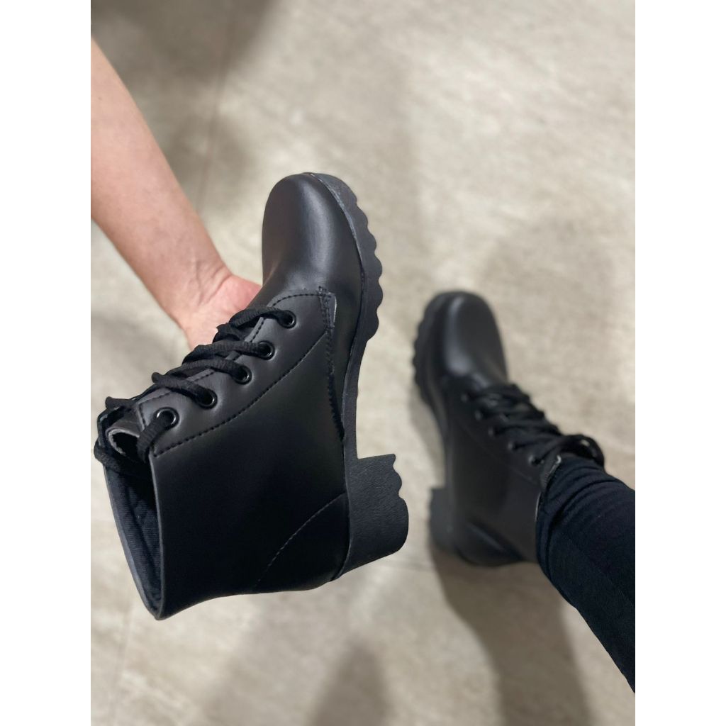 Bota Sneaker com Salto: Onde Comprar | BuscaProdutos