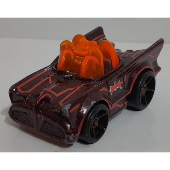 Carro Miniatura do Personagem Batman - Batmóvel - Tv Séries - Hot Wheels - 2023