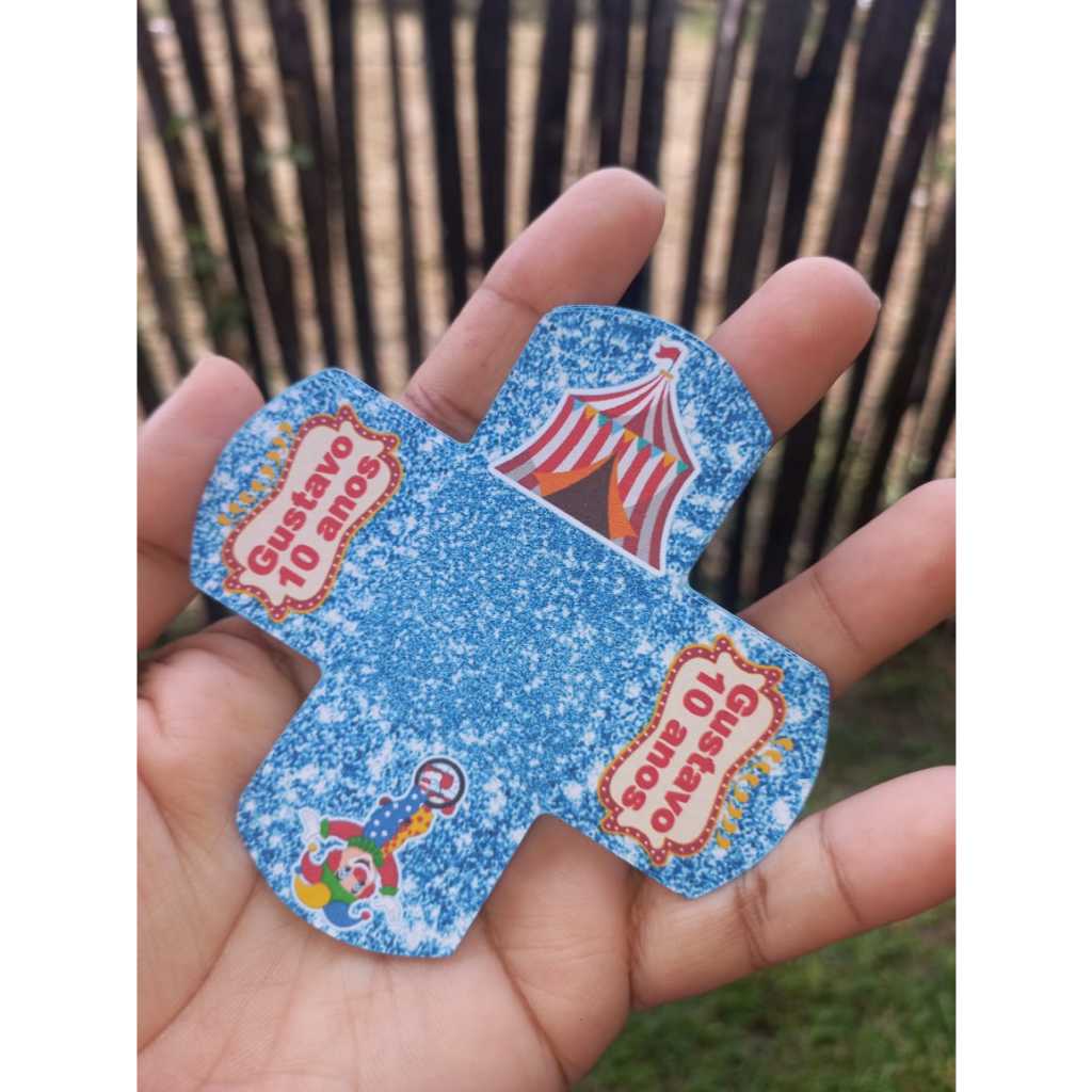 Tema Circo - Forminhas Personalizadas de Doce Brigadeiro 4 Pétalas - Festa de aniversário - Lembrancinha