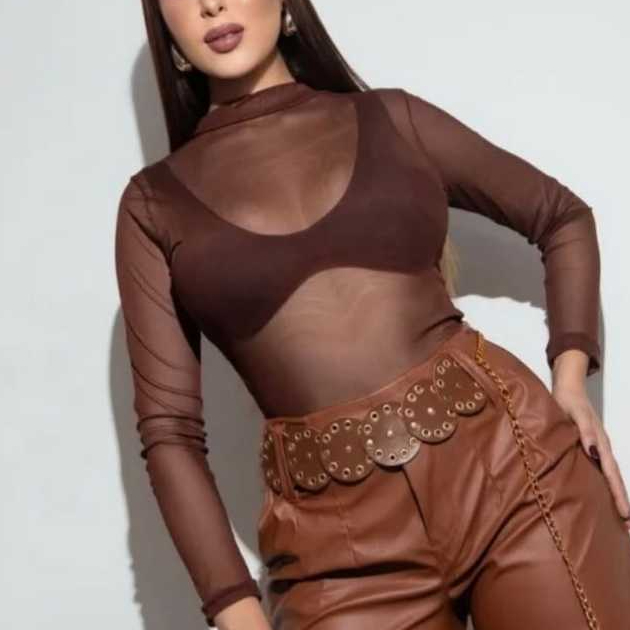 Body Feminino manga longa Tule em Xadrez e liso/Bodi Transparente. em Oferta na Shopee