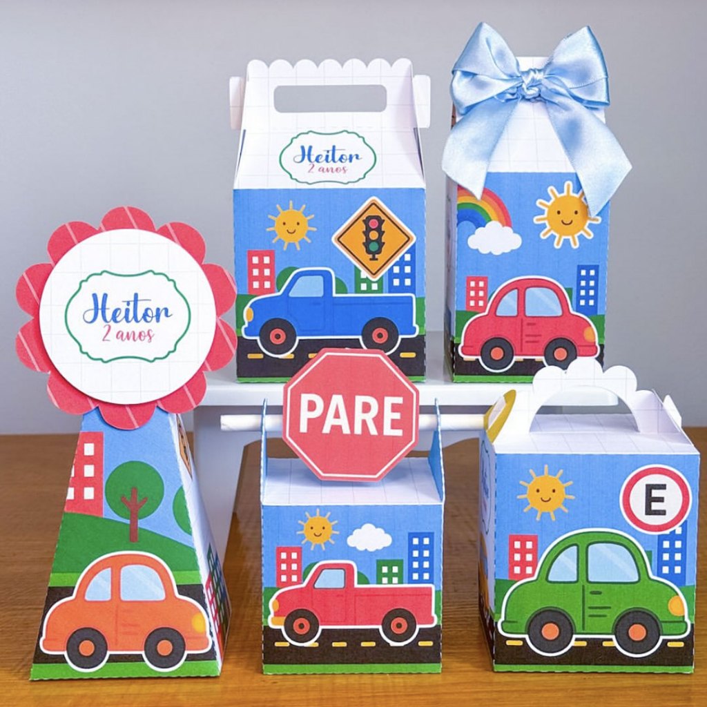 Caixinhas Personalizadas para festa | Chá de bebe | Lembrancinha Carros Carrinhos
