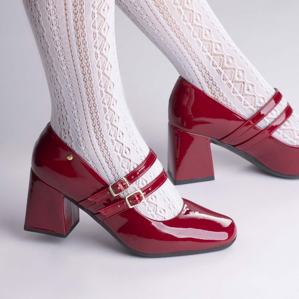Sapato Scarpin Feminino Boneca com 2 Fivelas Verniz com Brilho Salto Bloco Grosso 2861 - Women Shoes
