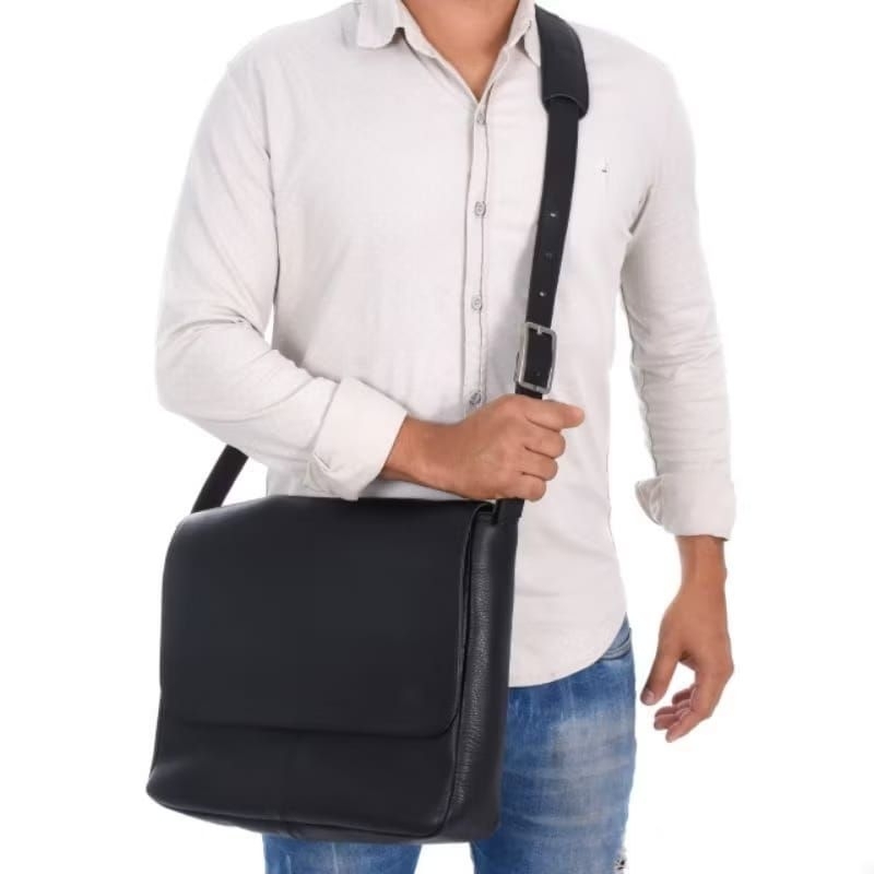 Bolsa Maleta Transversal em couro legítimo para notebook 15,6 pol. Universitário, médico, advogado