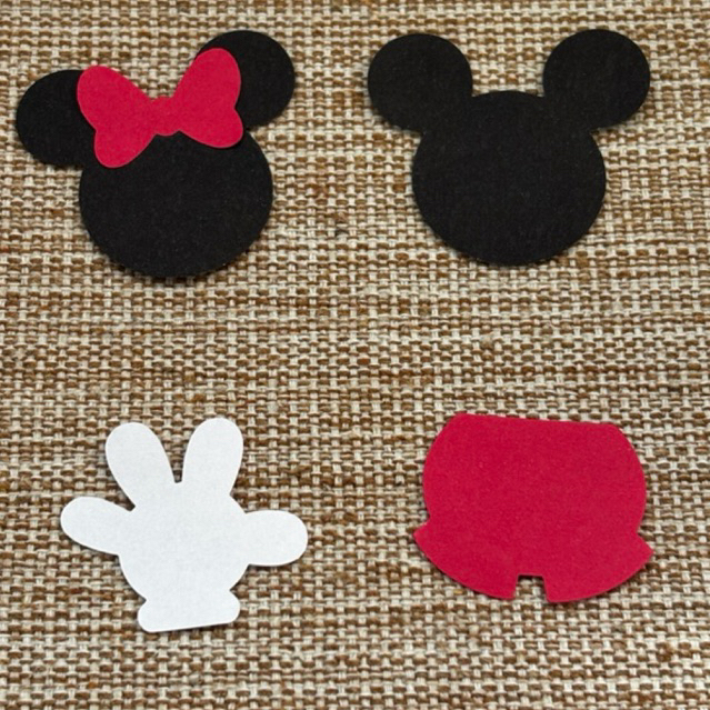 🎉✨ KIT COM 100 APLIQUES DE PAPEL – MICKEY & MINNIE ✨🎉Mickey Minnie Luva do Mickey short do Mickey luva do Mickey laço