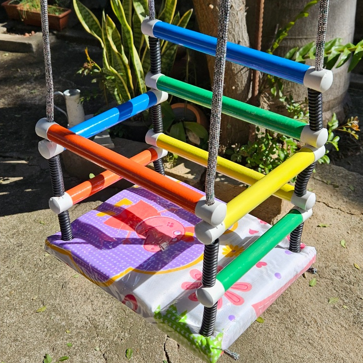 Balanço Infantil Menino e Menina Colorido Acento Brinquedo - Cadeirinha de Balanço Criança